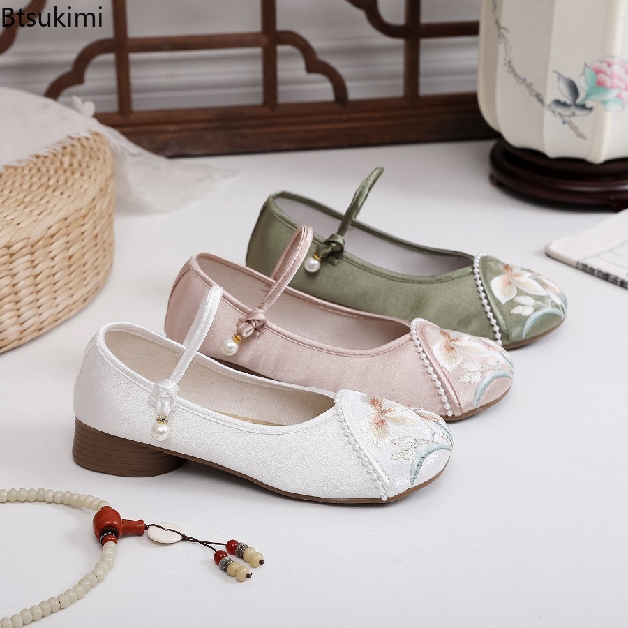 แฟชั่นปักลายสไตล์จีนรองเท้าส้น - Ethnic Fashion Style บทวิจารณ์และราคา
